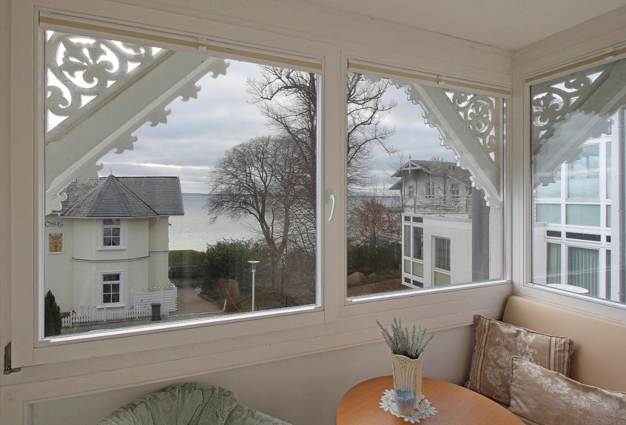 Villa Ostseelilie - Appartements Mit Balkon Und Meerblick 사스니츠 외부 사진