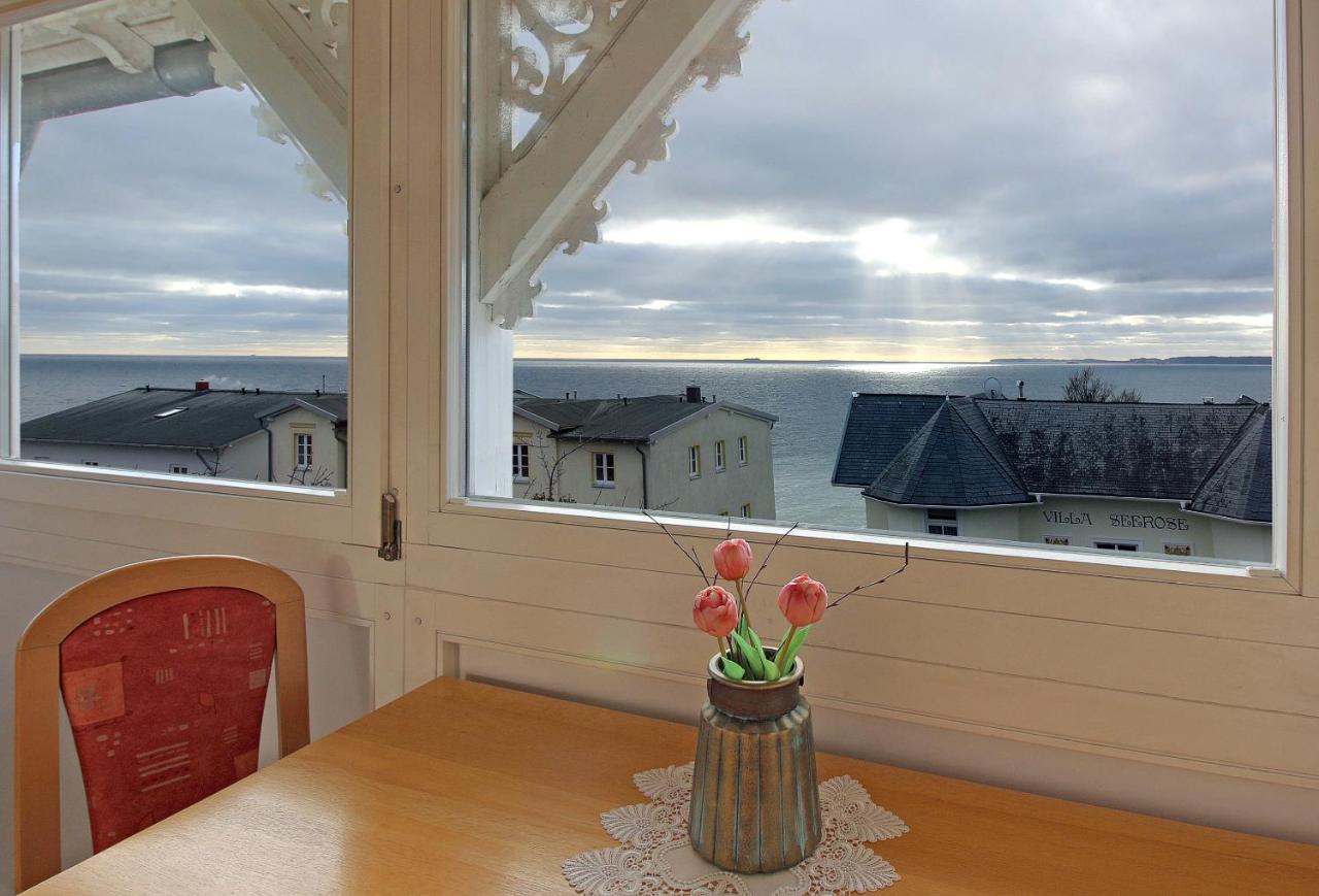 Villa Ostseelilie - Appartements Mit Balkon Und Meerblick 사스니츠 외부 사진