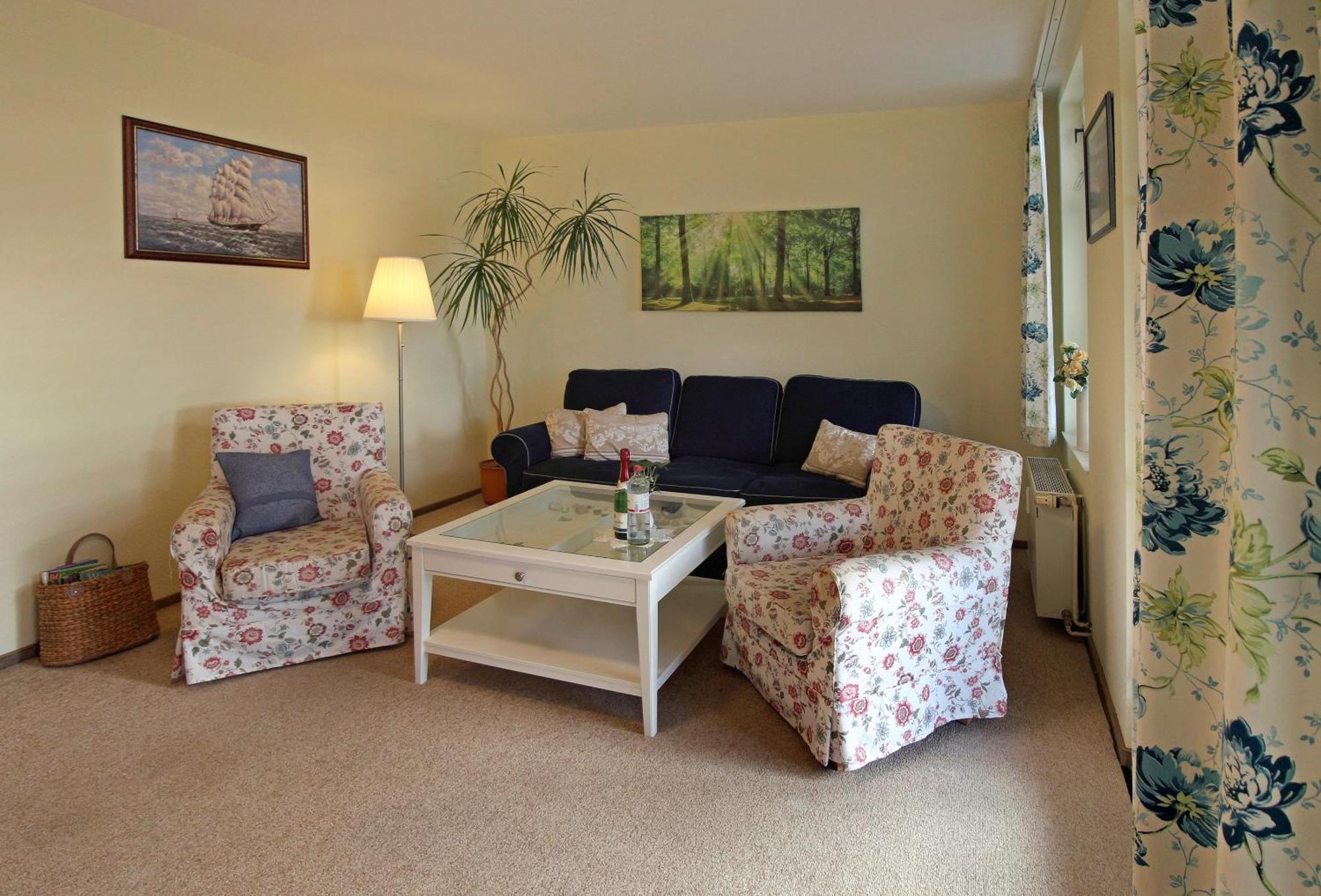 Villa Ostseelilie - Appartements Mit Balkon Und Meerblick 사스니츠 객실 사진
