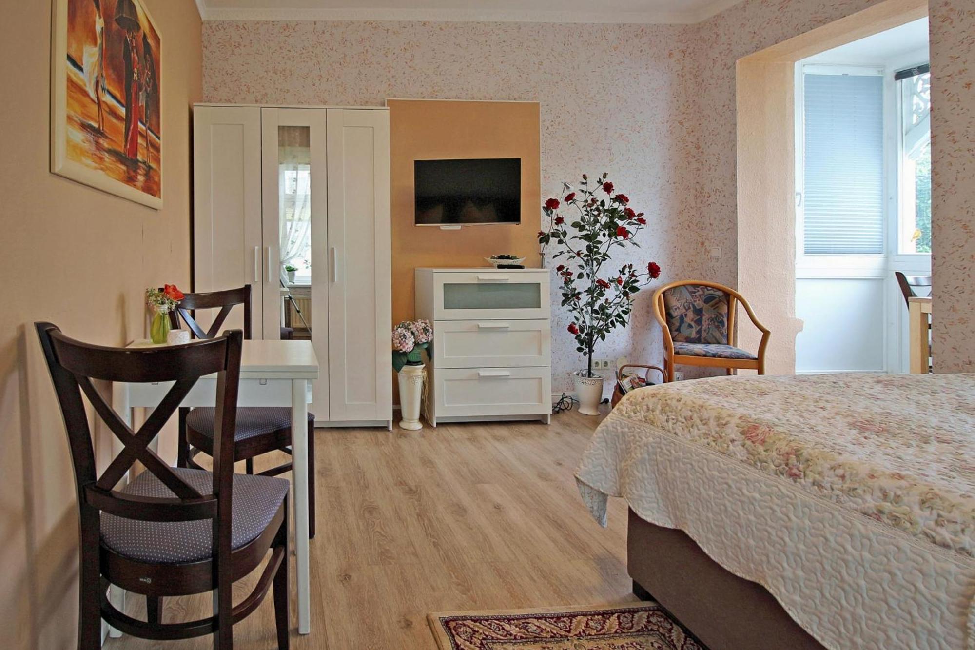 Villa Ostseelilie - Appartements Mit Balkon Und Meerblick 사스니츠 객실 사진