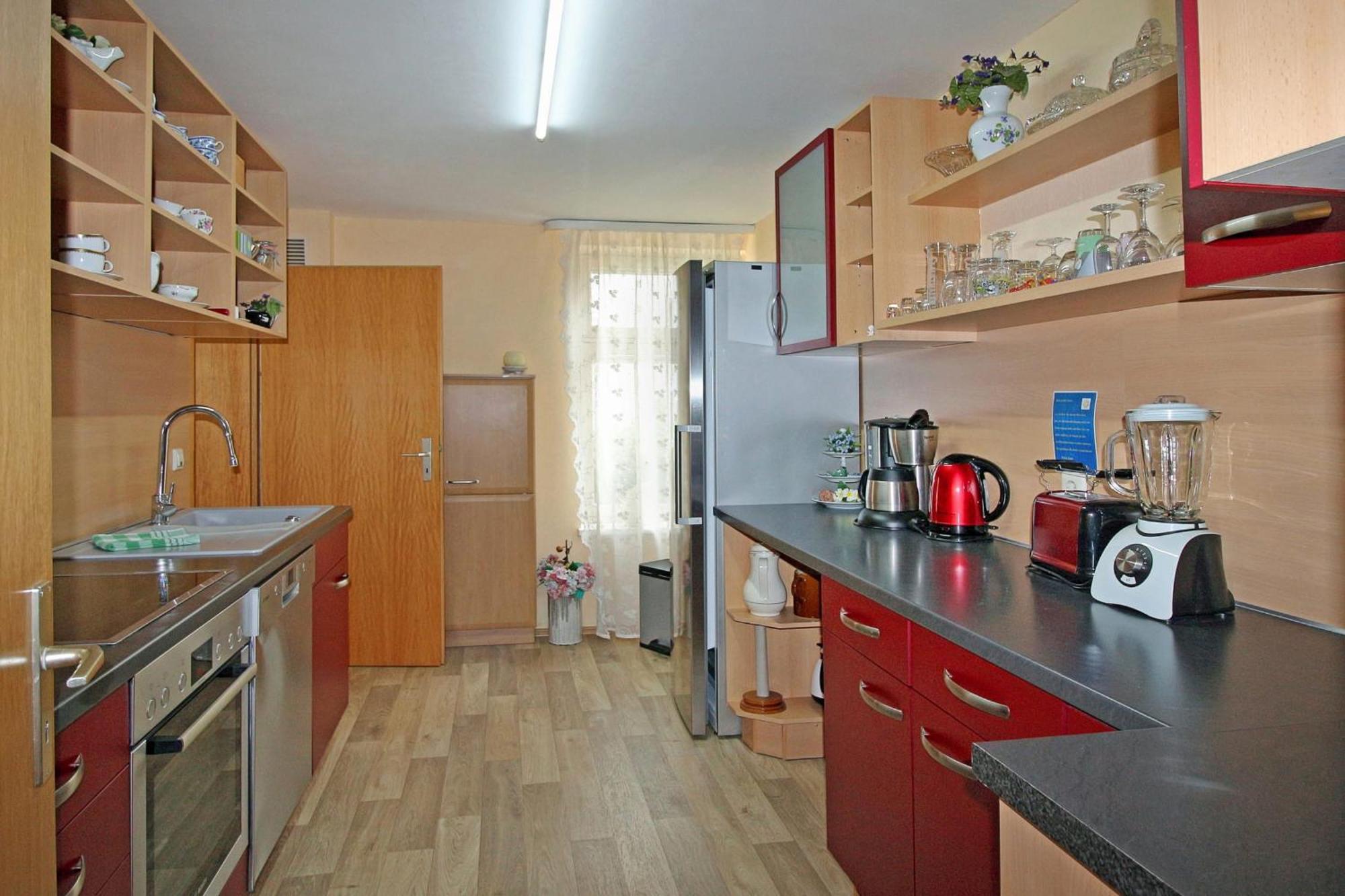 Villa Ostseelilie - Appartements Mit Balkon Und Meerblick 사스니츠 객실 사진